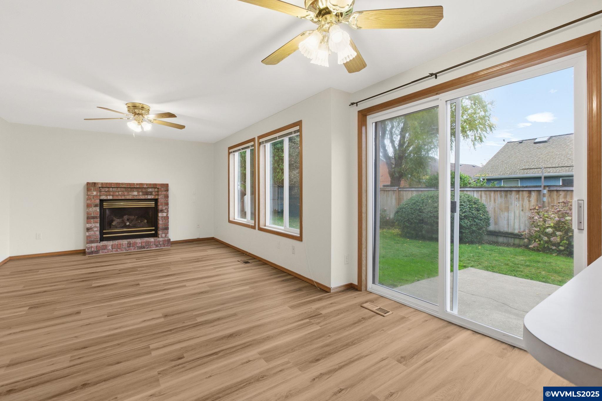 Corvallis, Oregon, 97333, United States, 4 Bedrooms Bedrooms, ,3 BathroomsBathrooms,Residential,For Sale,1999072