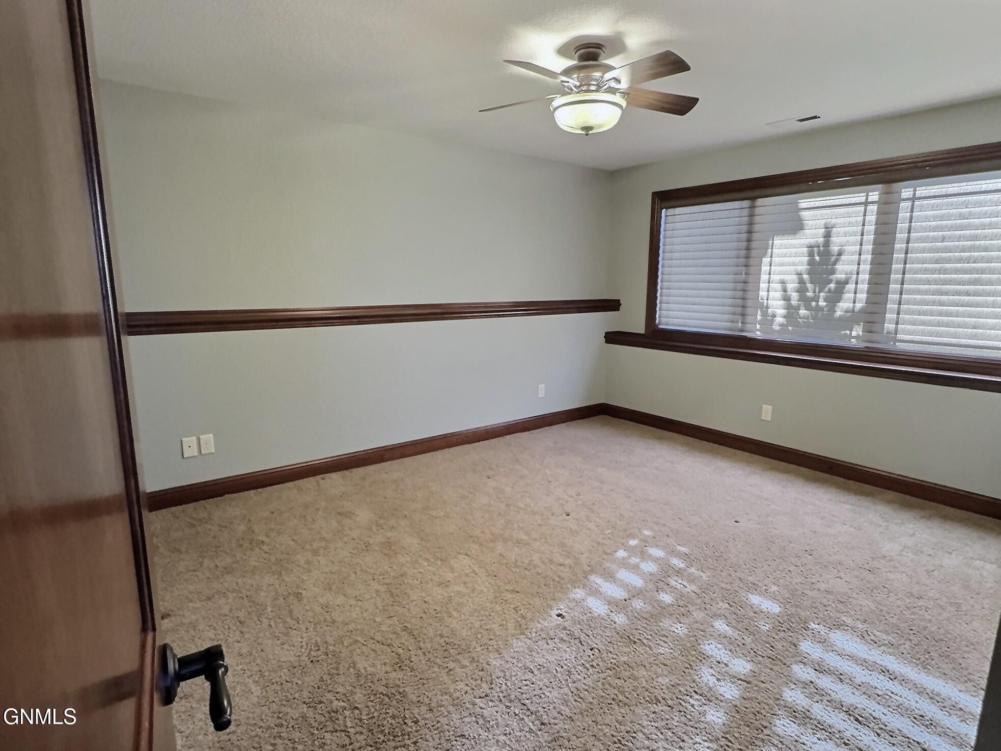 Bismarck, North Dakota, 58501, United States, 4 Bedrooms Bedrooms, ,4 BathroomsBathrooms,Residential,For Sale,2038873