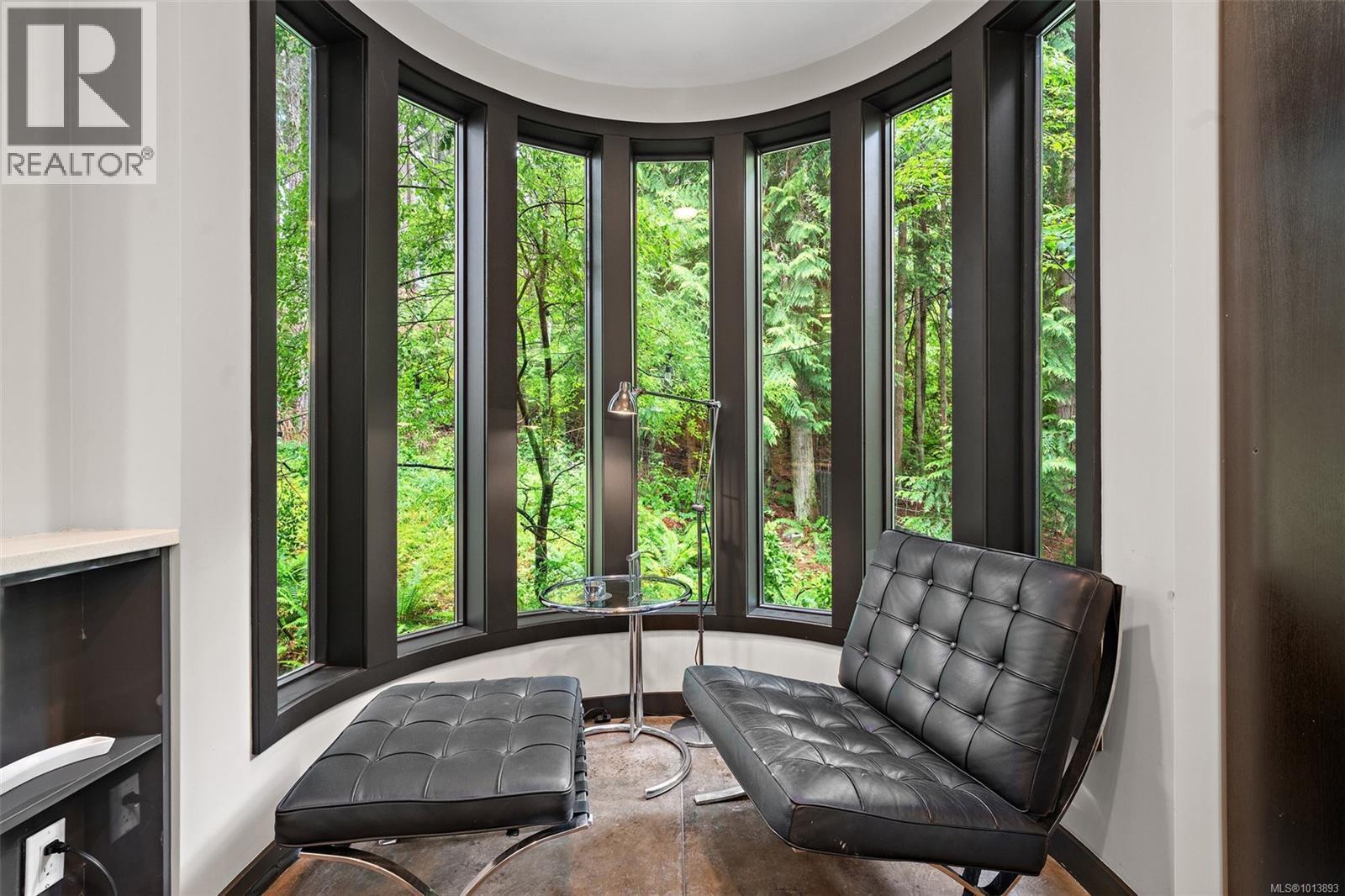 NORTH SAANICH, British Columbia, V8L 5K1, CA, 3 Bedrooms Bedrooms, ,3 BathroomsBathrooms,Residential,For Sale,1951213