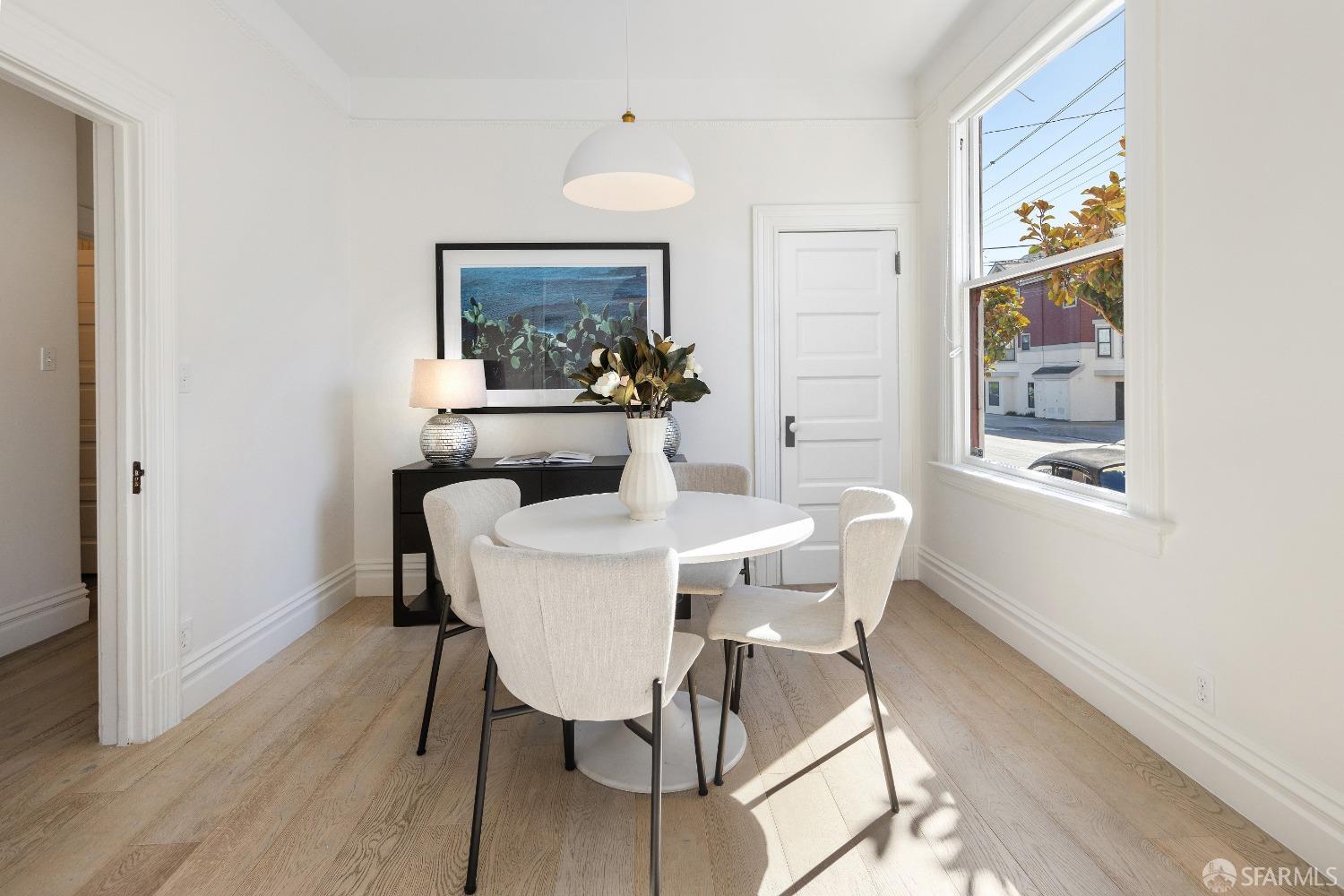San Francisco, California, 94110, United States, 3 Bedrooms Bedrooms, ,2 BathroomsBathrooms,Residential,For Sale,1744425
