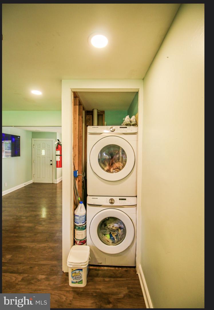 Annapolis, Maryland, 21409, United States, 5 Bedrooms Bedrooms, ,2 BathroomsBathrooms,Residential,For Sale,1891353