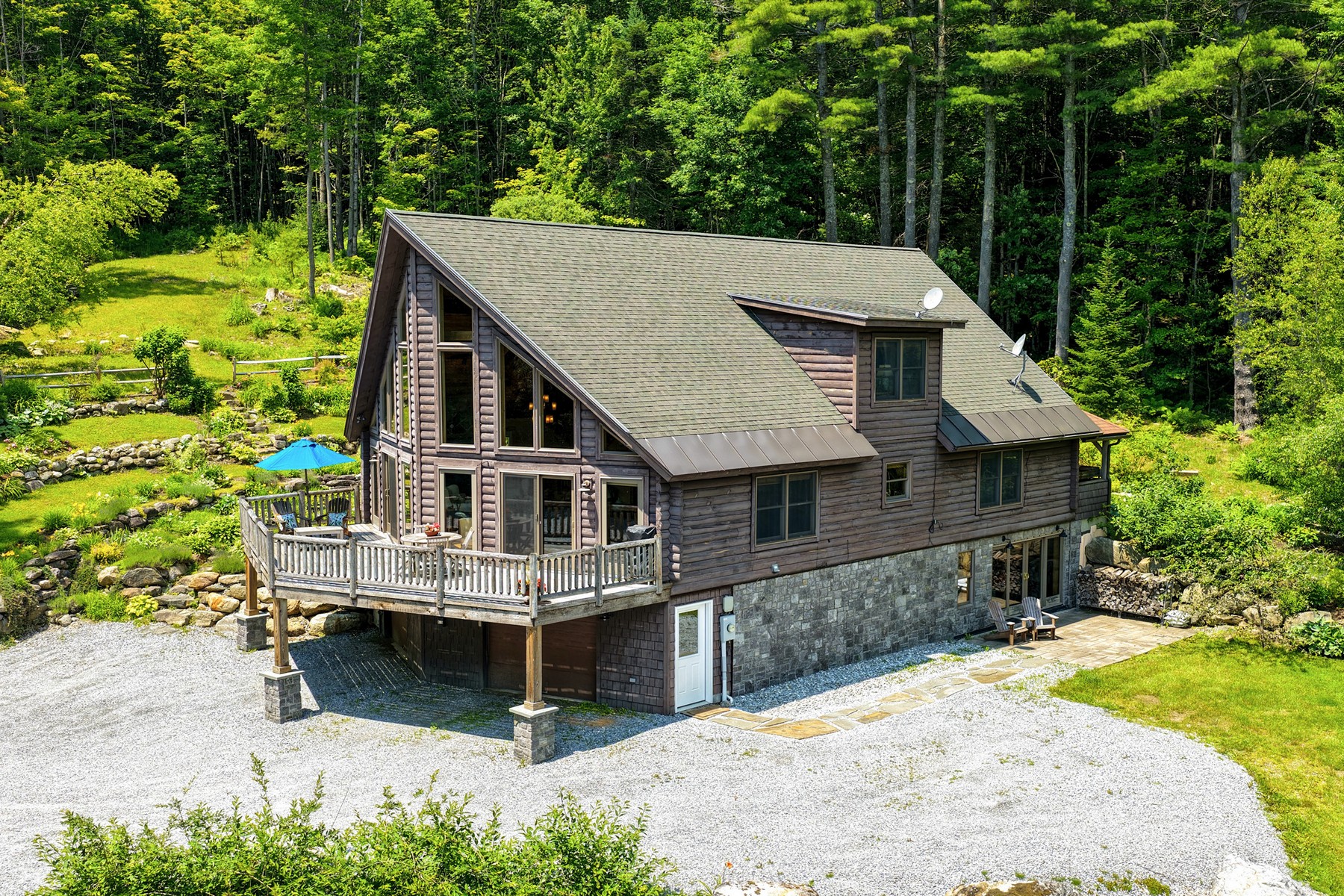  415 Crown Point Road - 物件實景