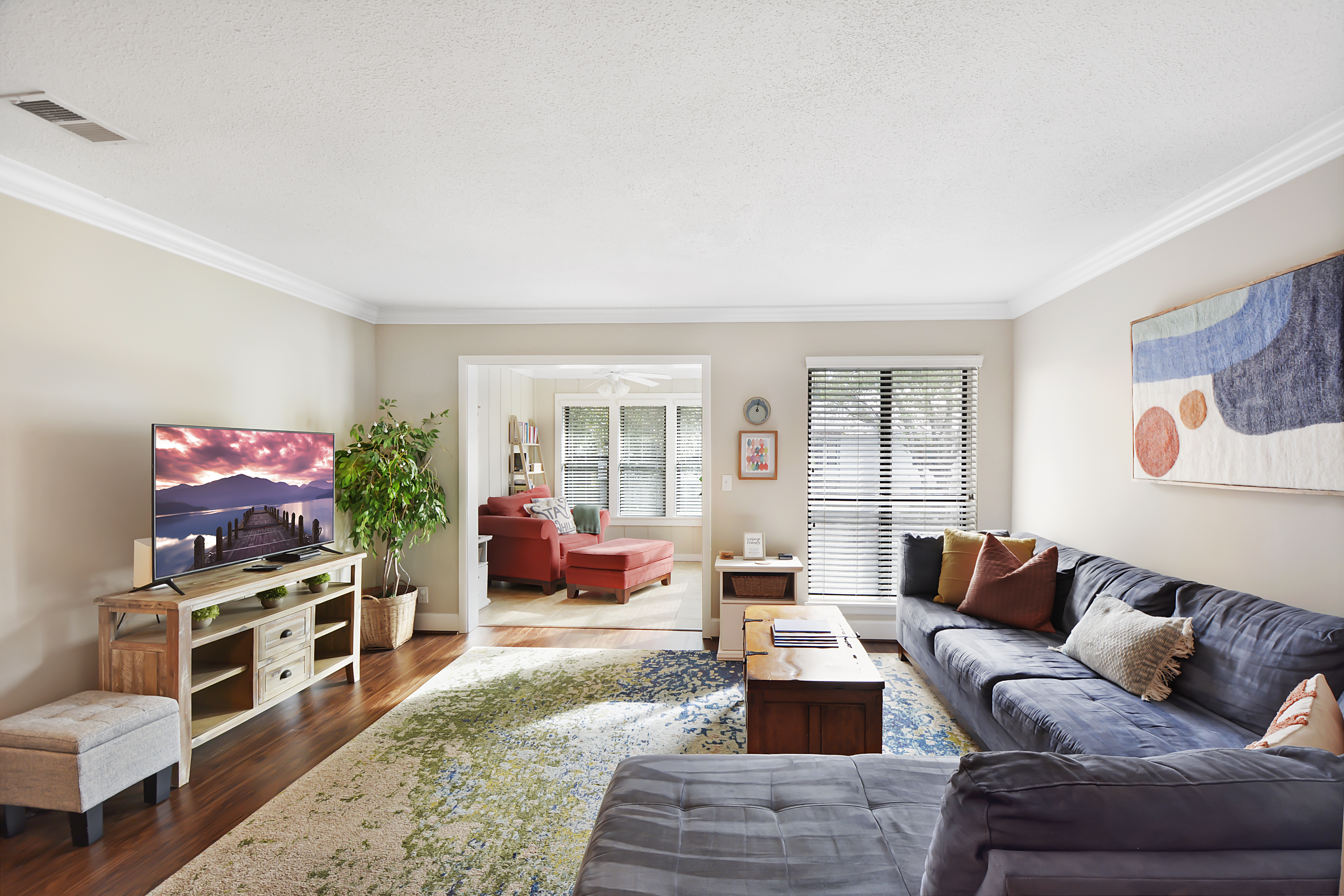  2511 Demere Road #8 - 物件實景