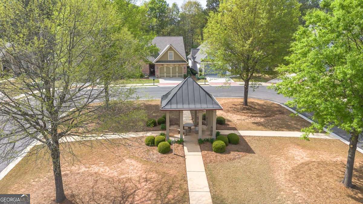 Watkinsville, Georgia, 30677, United States, 3 Bedrooms Bedrooms, ,4 BathroomsBathrooms,Residential,For Sale,1770459