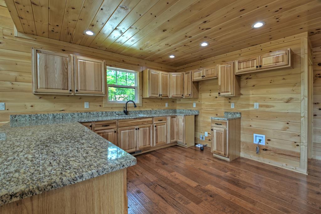 Mineral Bluff, Georgia, 30559, United States, 3 Bedrooms Bedrooms, ,3 BathroomsBathrooms,Residential,For Sale,2006595