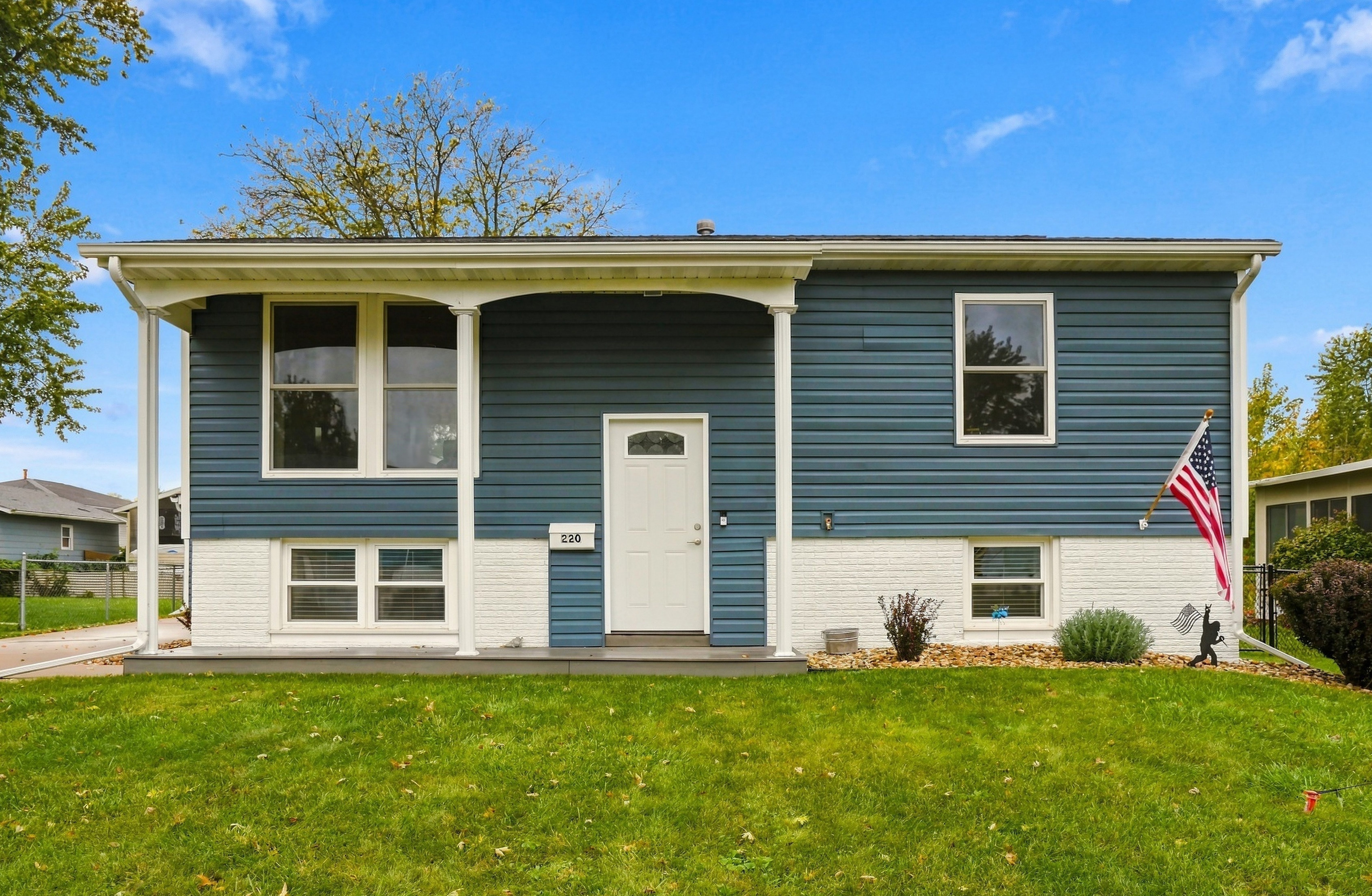 Fleetwood Rd, Cedar Rapids, IA 52404