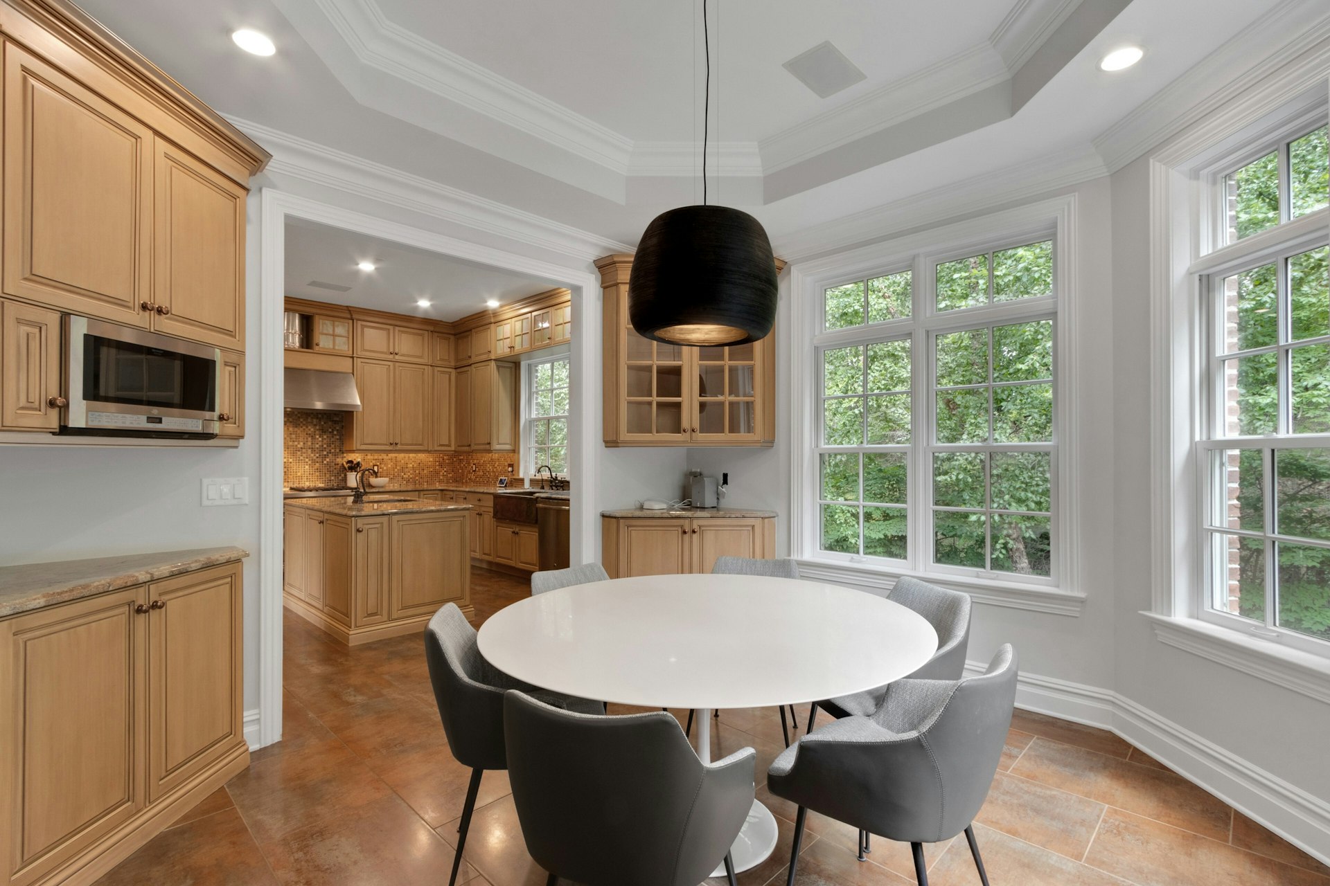  704 Heights Lane, Tenafly, NJ, 07670 - 物件實景