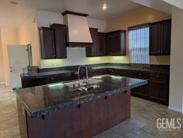 Bakersfield, California, 93312, United States, 3 Bedrooms Bedrooms, ,3 BathroomsBathrooms,Residential,For Sale,2008852