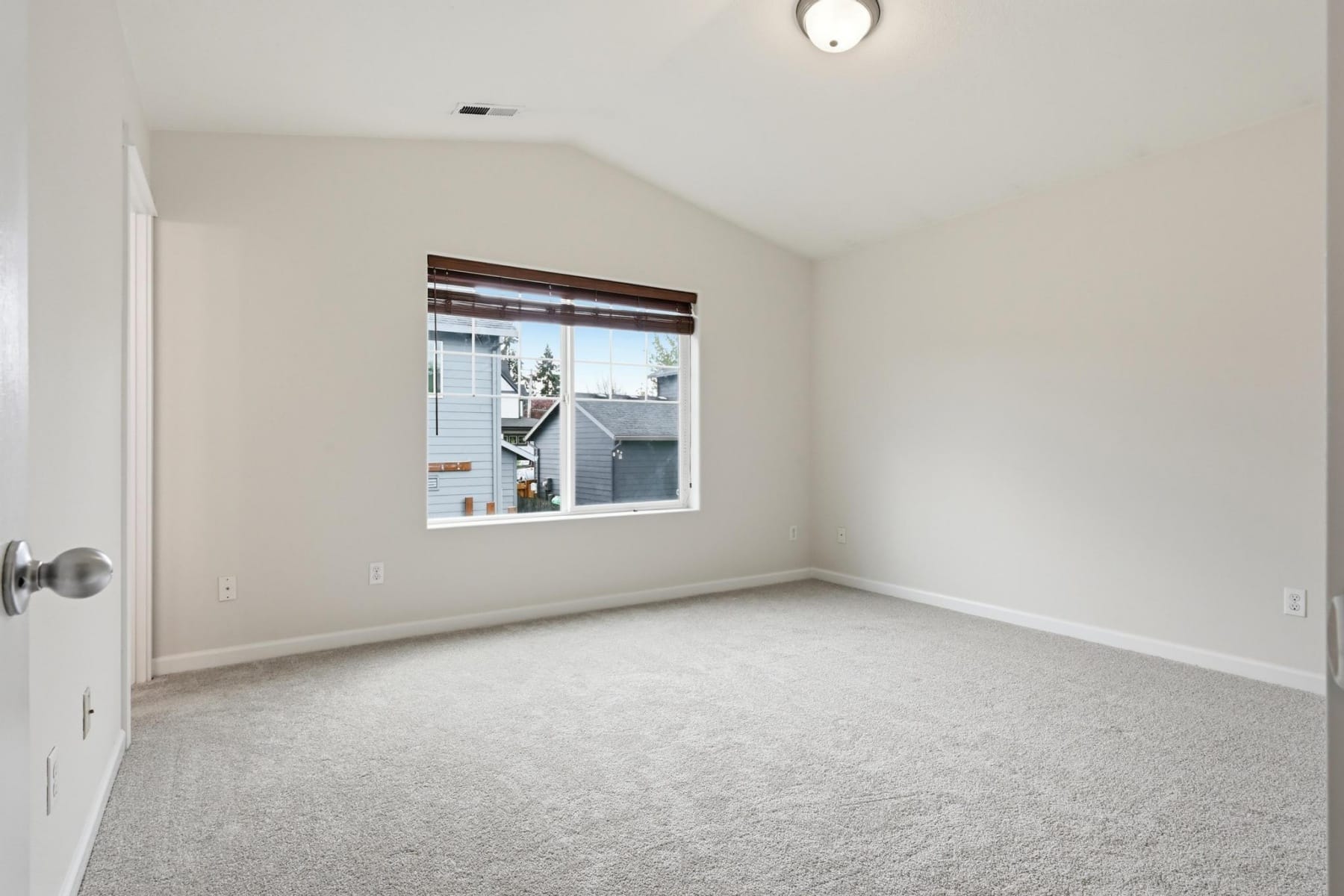  1232 ELDER PL Cornelius, OR 97113 - 物件實景