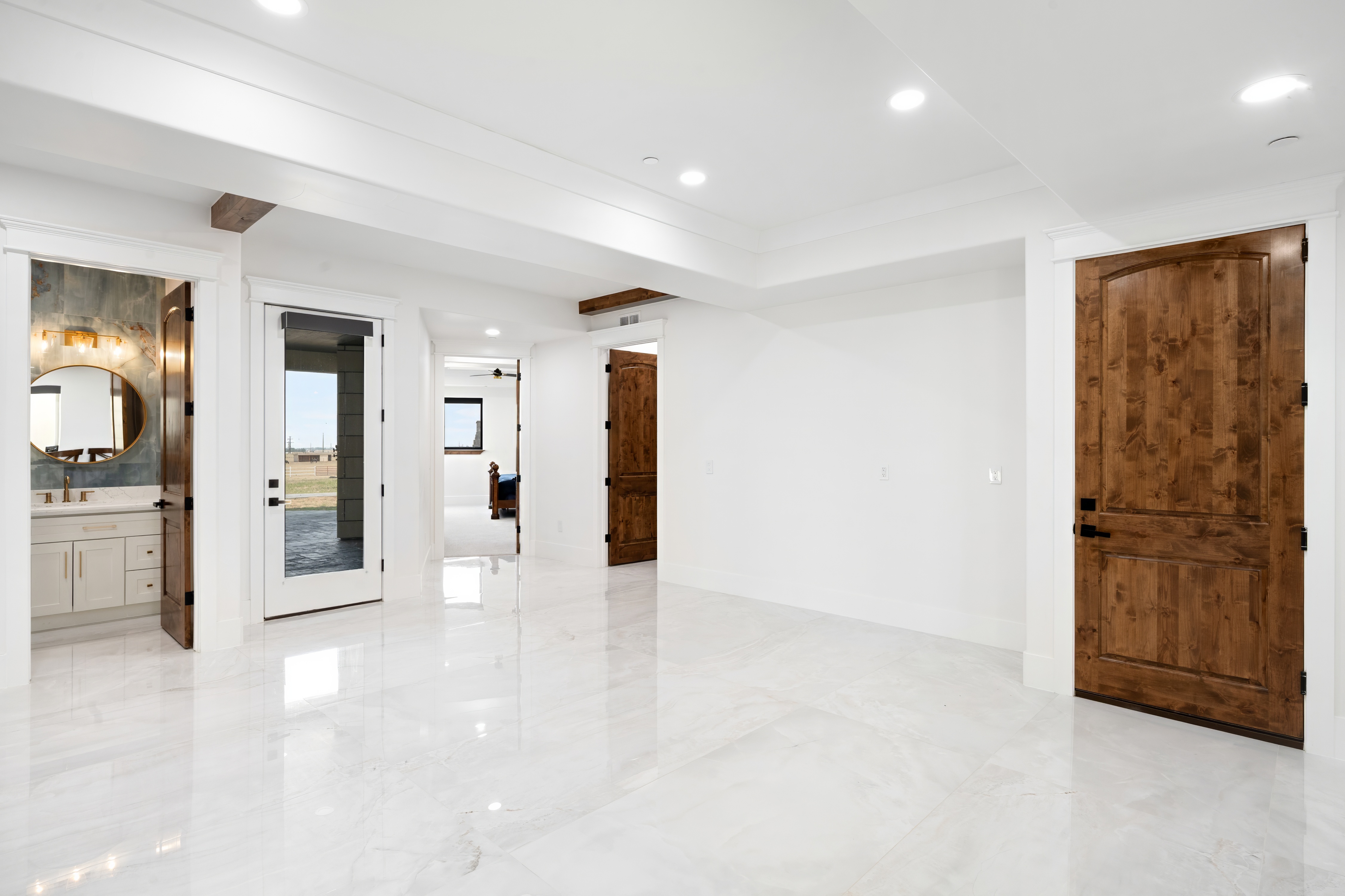  Breathtaking custom estate on 35 agriculturally zoned acres - 物件實景