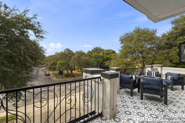 San Antonio, Texas, 78248, United States, 4 Bedrooms Bedrooms, ,4 BathroomsBathrooms,Residential,For Sale,2003451