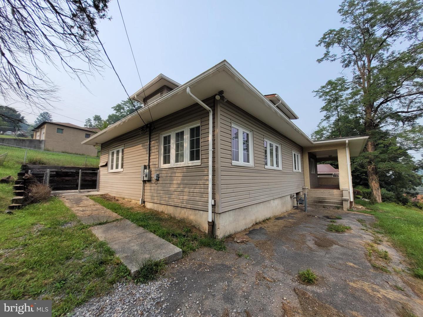 Braddock Rd, Cumberland, MD 21502
