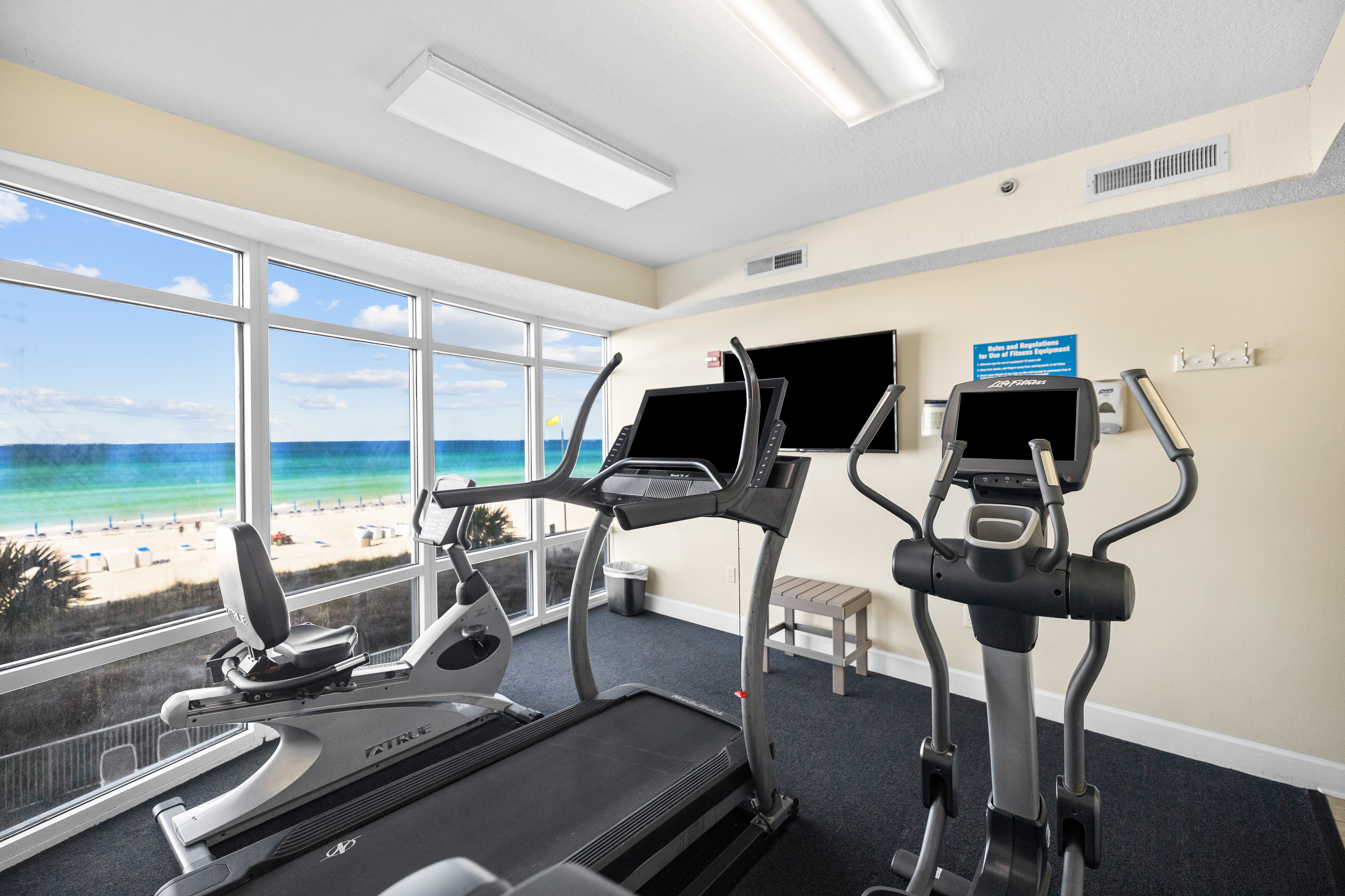  Fully Reimagined Gulf-Front Retreat with Private Oversized Balcony - 物件實景