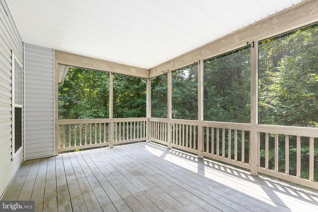 Fredericksburg, Virginia, 22401, United States, 5 Bedrooms Bedrooms, ,3 BathroomsBathrooms,Residential,For Sale,1920807