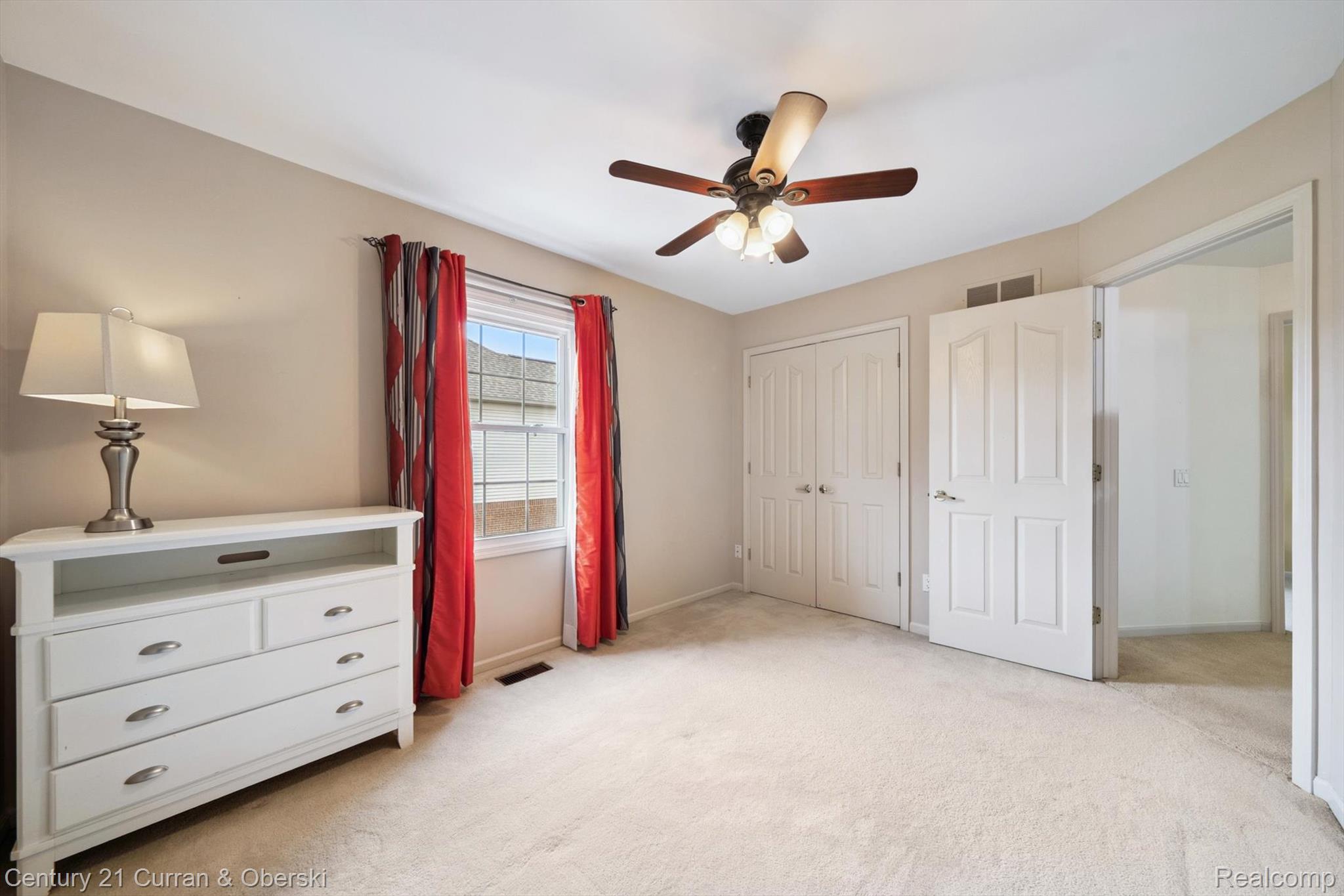 Canton Charter Township, Michigan, 48187, United States, 4 Bedrooms Bedrooms, ,3 BathroomsBathrooms,Residential,For Sale,1977619