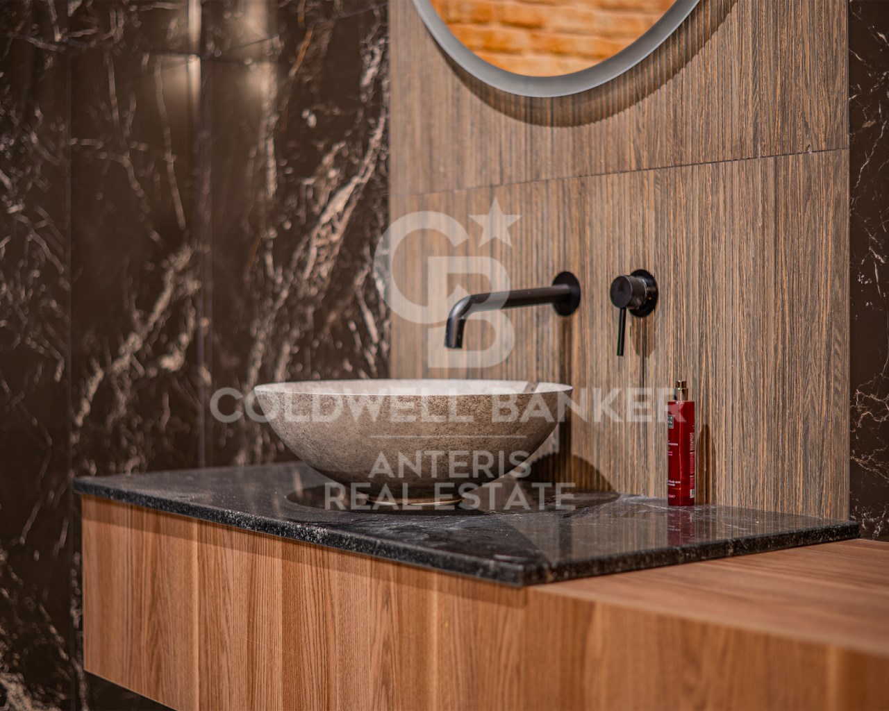 Barcelona, Catalonia, ES, 2 Bedrooms Bedrooms, ,2 BathroomsBathrooms,Residential,For Sale,1932688