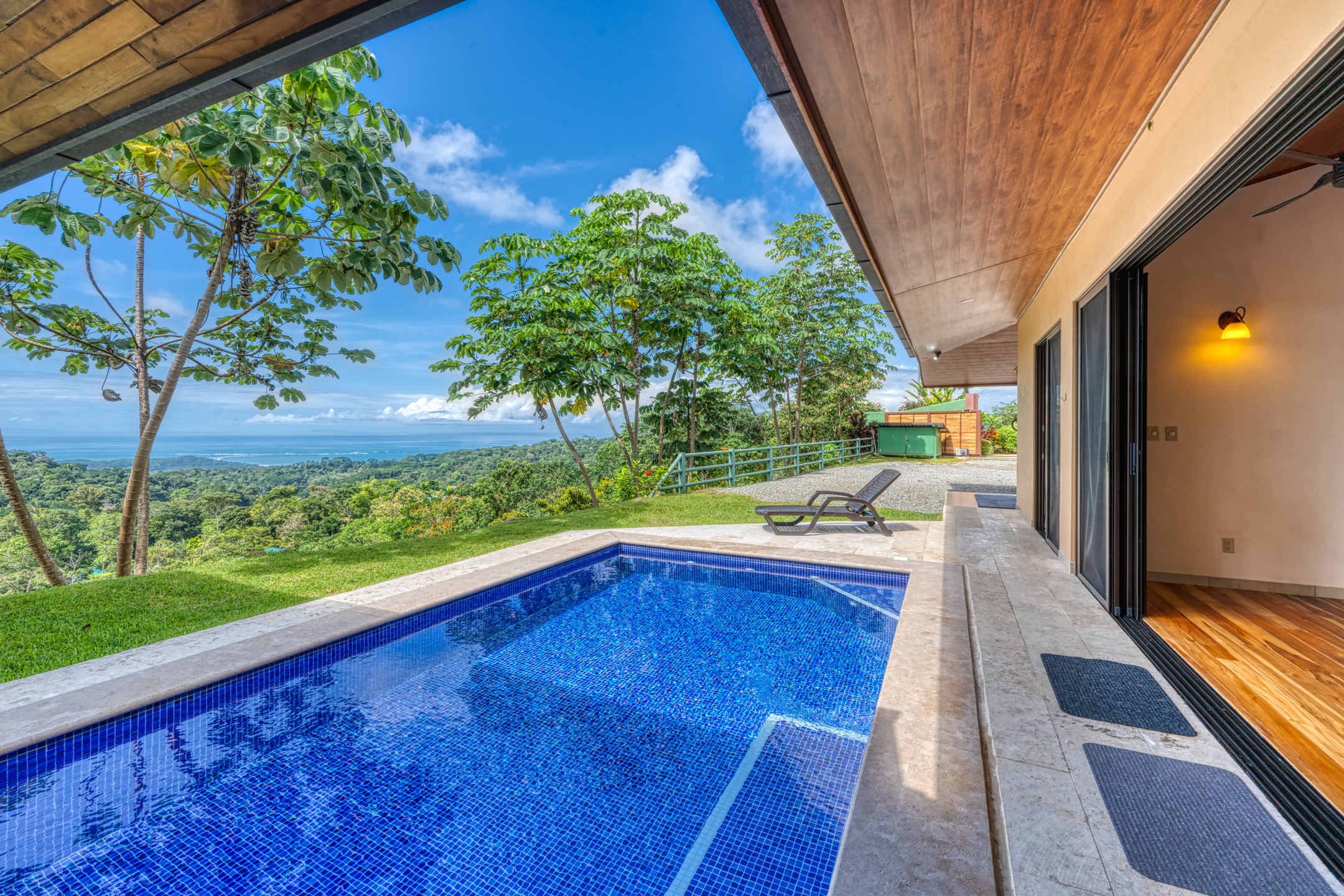 Uvita, Puntarenas, CR, 2 Bedrooms Bedrooms, ,2 BathroomsBathrooms,Residential,For Sale,1617213