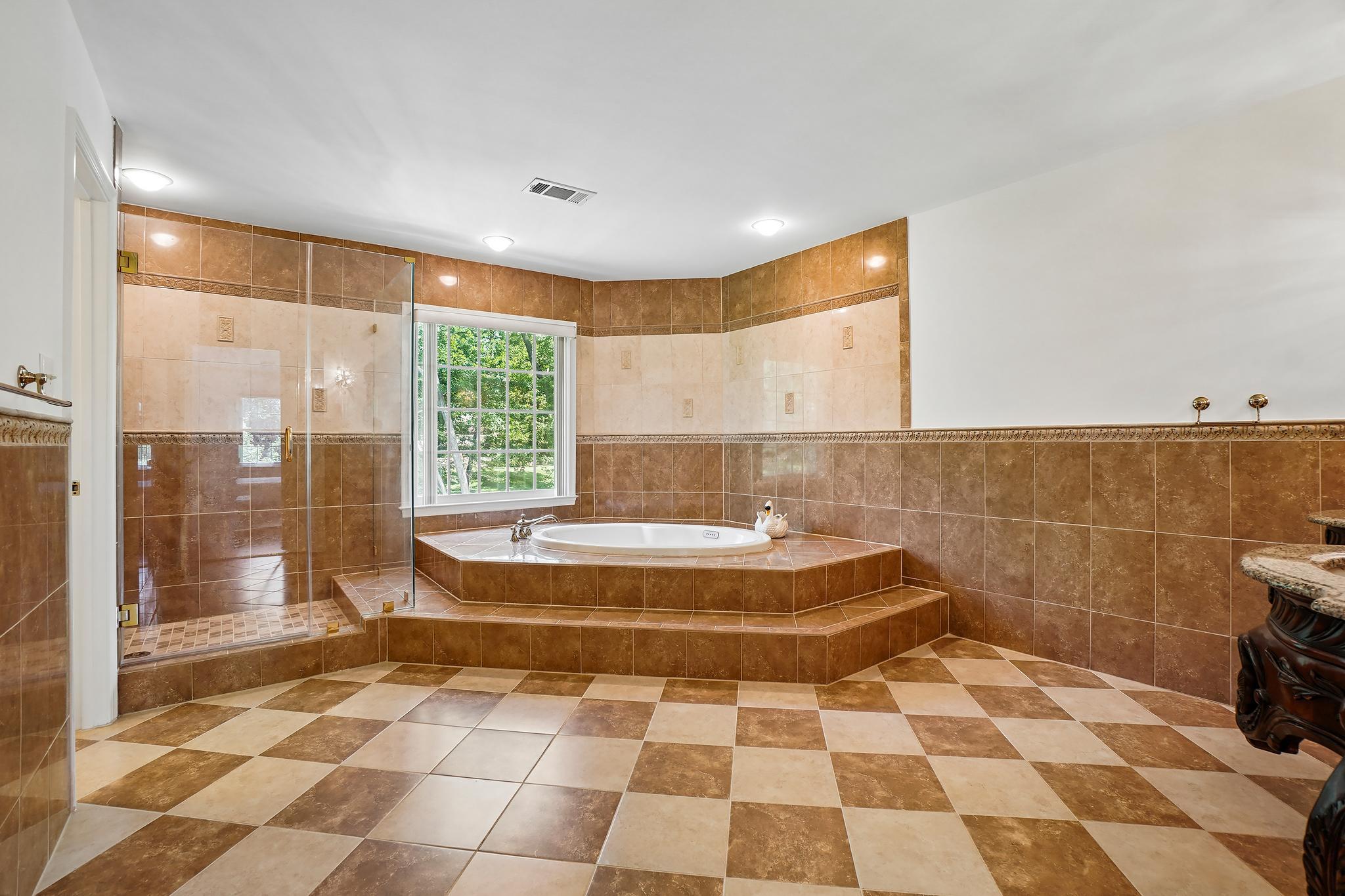  9705 Holloway Hill, Potomac, MD, 20854 - 物件實景