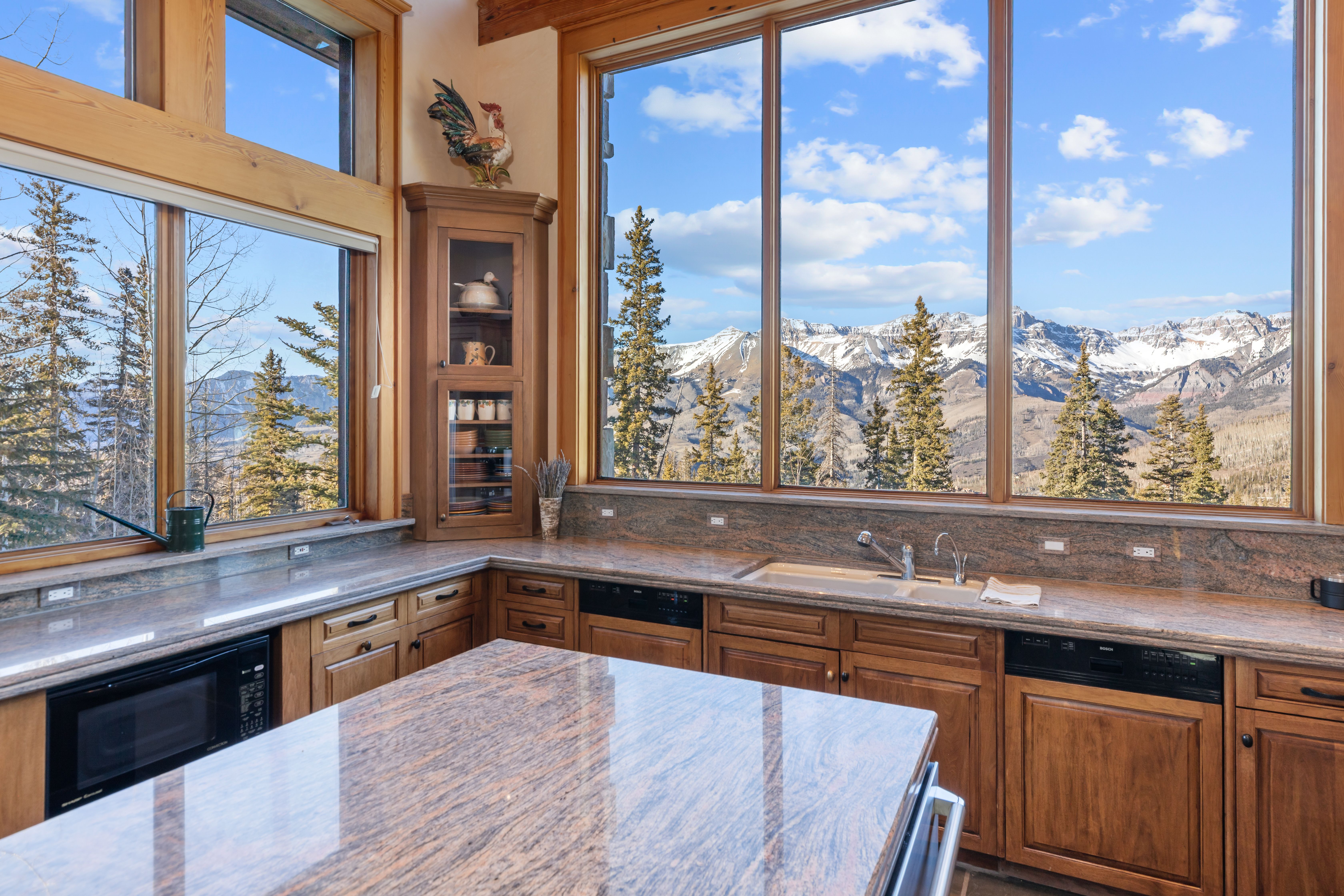  The Finest In Trailside Living - 物件實景