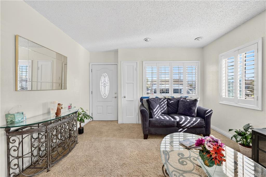 Los Angeles, California, 90061, United States, 3 Bedrooms Bedrooms, ,1 BathroomBathrooms,Residential,For Sale,2012539