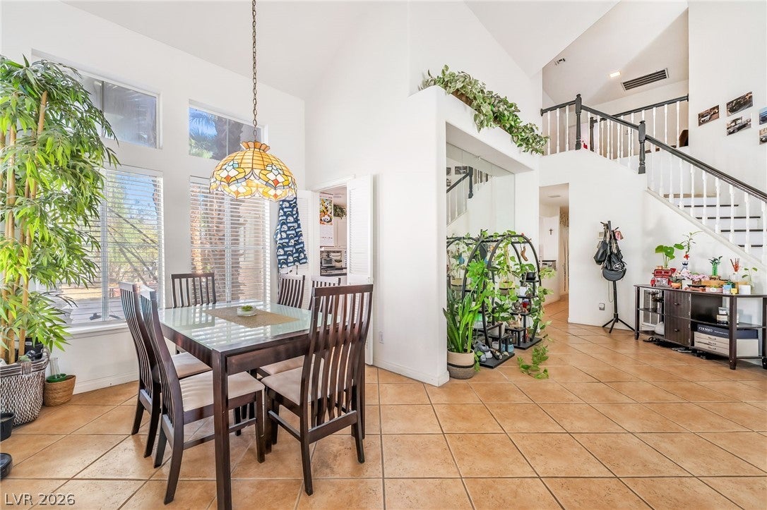 Henderson, Nevada, 89014, United States, 4 Bedrooms Bedrooms, ,3 BathroomsBathrooms,Residential,For Sale,2028376