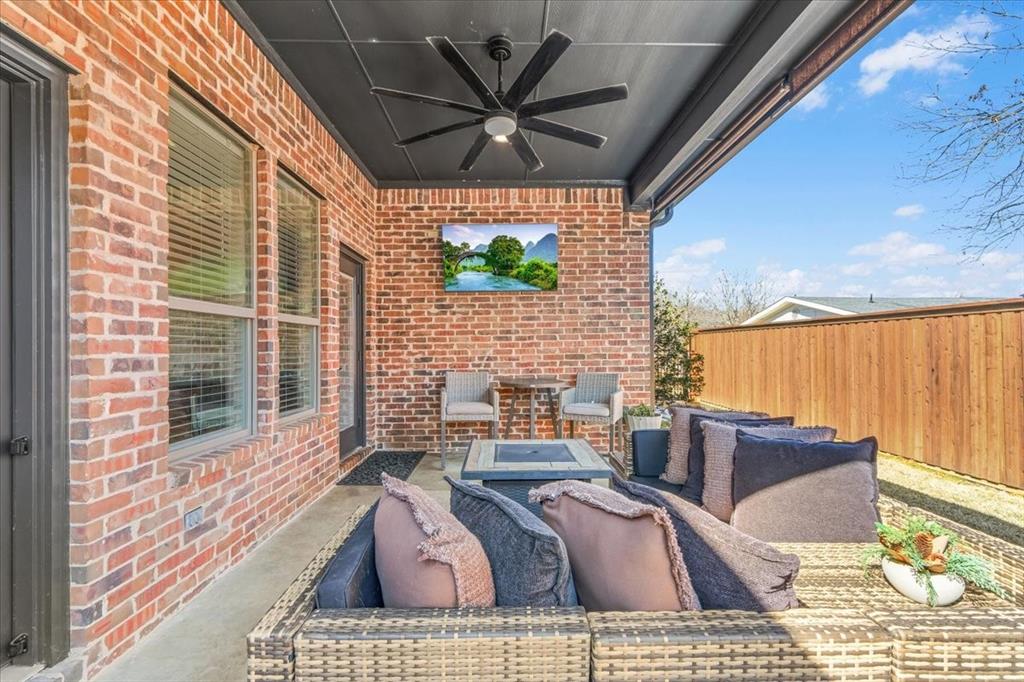 North Richland Hills, Texas, 76182, United States, 4 Bedrooms Bedrooms, ,4 BathroomsBathrooms,Residential,For Sale,2014039