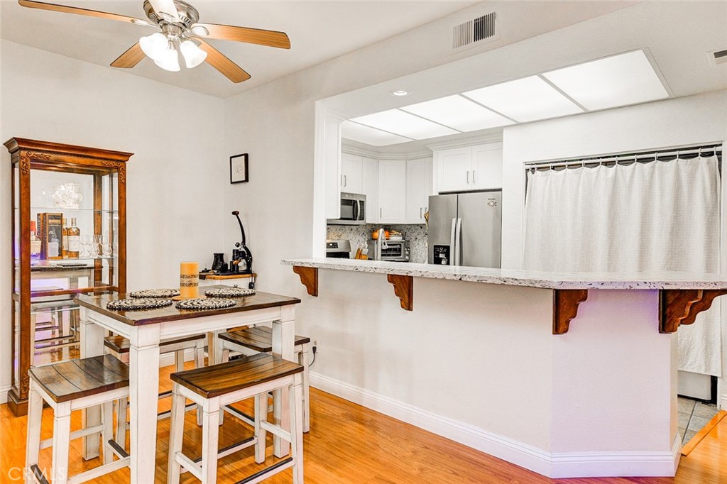 Garden Grove, California, 92843, United States, 2 Bedrooms Bedrooms, ,2 BathroomsBathrooms,Residential,For Sale,1962454