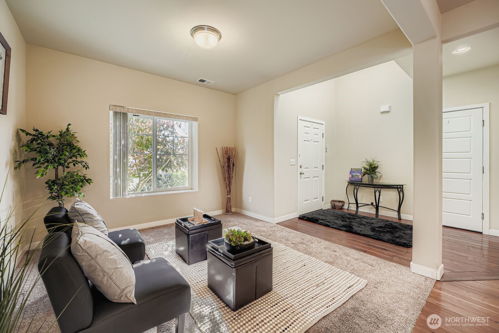 Puyallup, Washington, 98375, United States, 5 Bedrooms Bedrooms, ,3 BathroomsBathrooms,Residential,For Sale,1983977