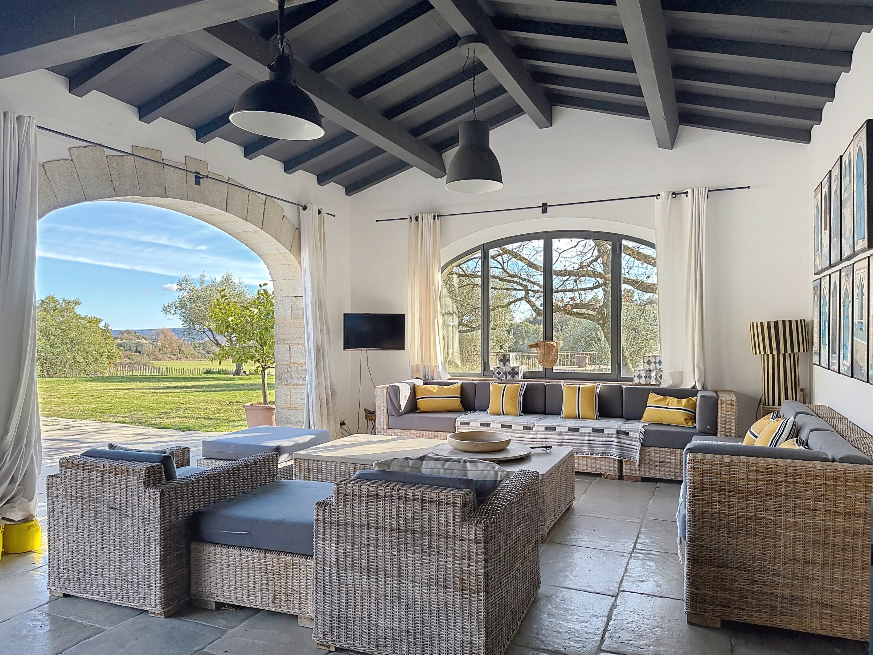  Rare Provençal Mas with Estate and Panoramic Views - 物件實景