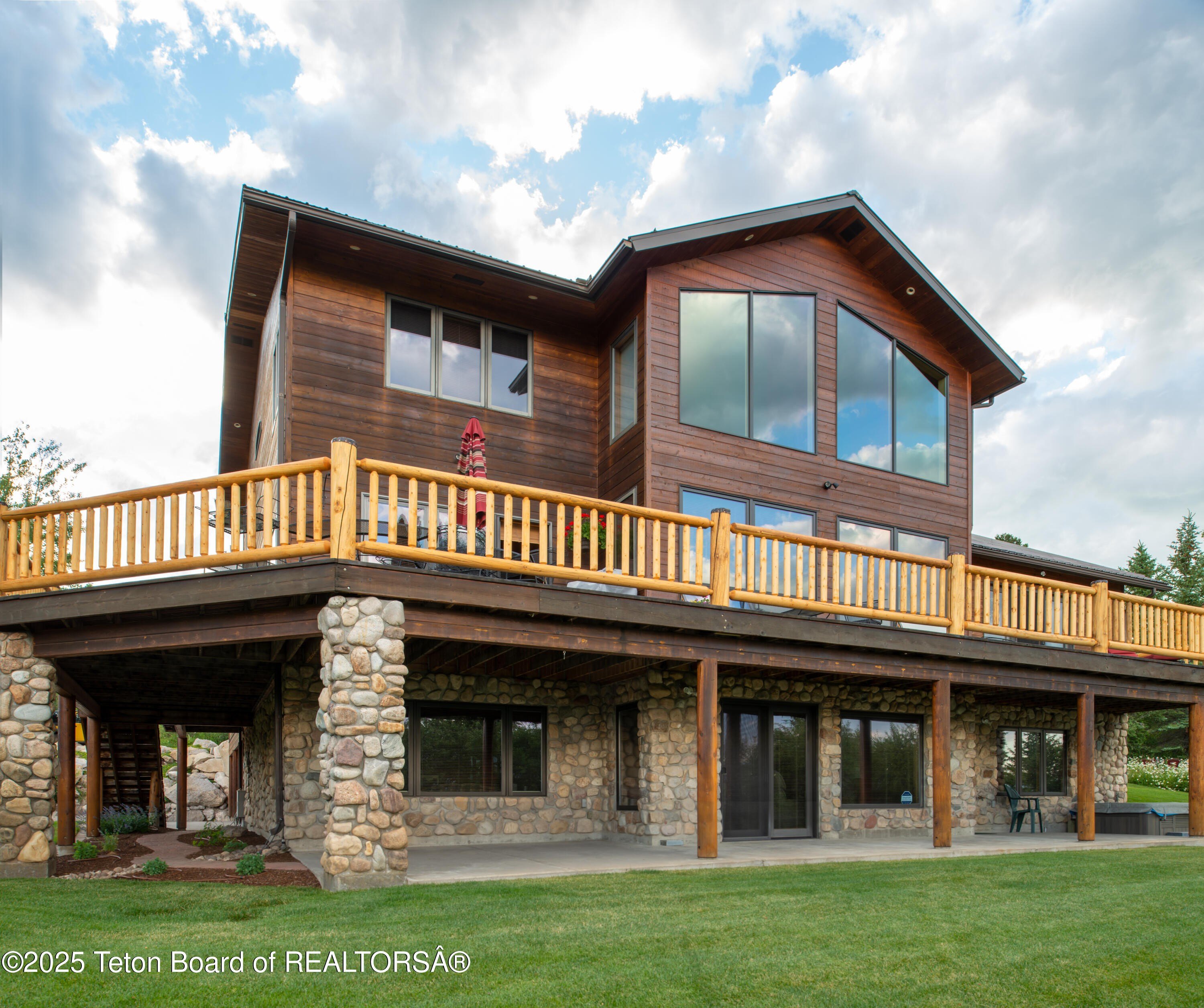 Driggs, Idaho, 83422, United States, 5 Bedrooms Bedrooms, ,4 BathroomsBathrooms,Residential,For Sale,1920435