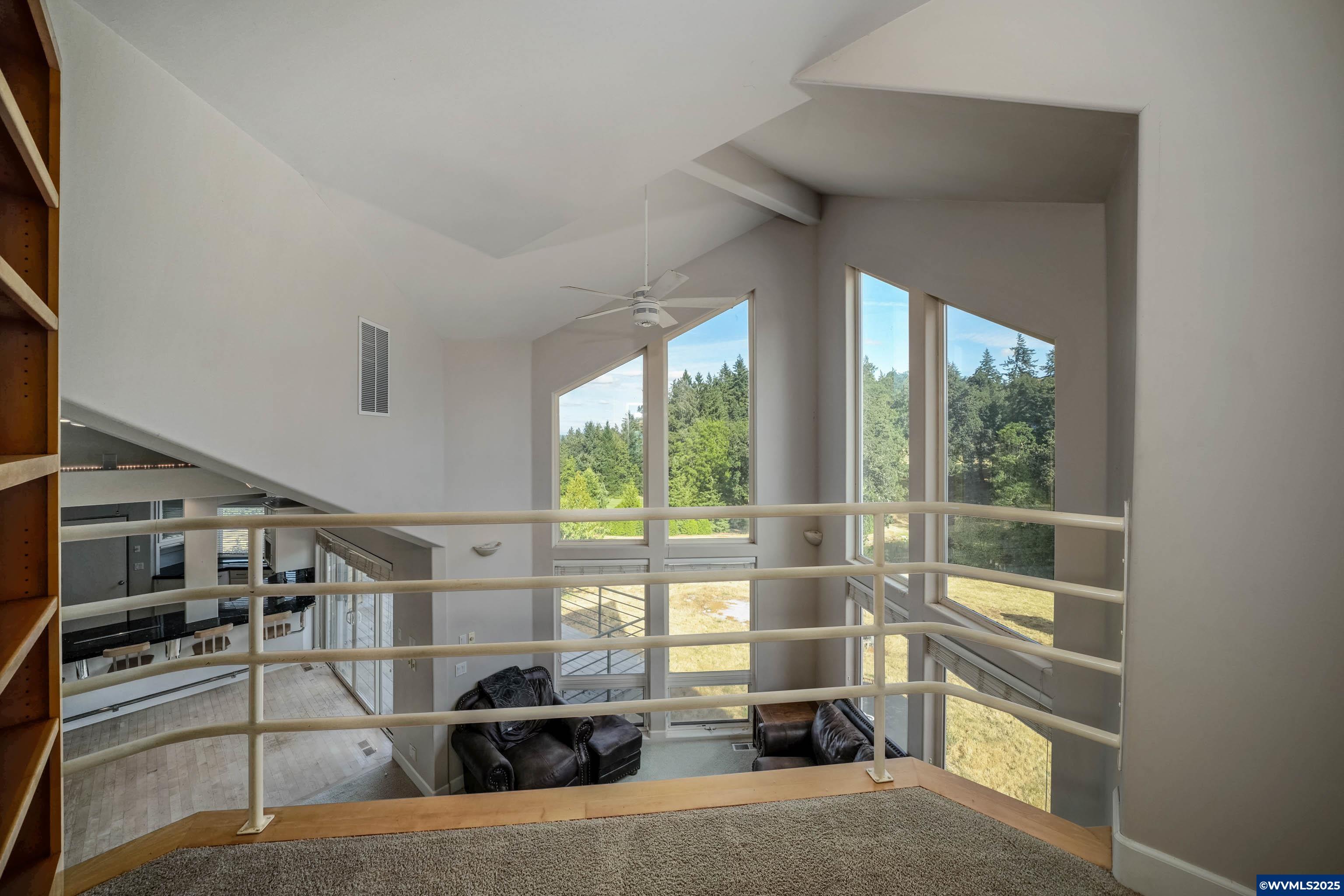 Salem, Oregon, 97306, United States, 6 Bedrooms Bedrooms, ,5 BathroomsBathrooms,Residential,For Sale,1911062
