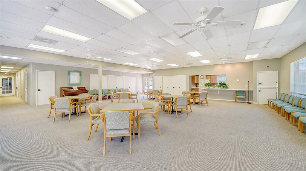 Longboat Key, Florida, 34228, United States, 2 Bedrooms Bedrooms, ,2 BathroomsBathrooms,Residential,For Sale,1987475