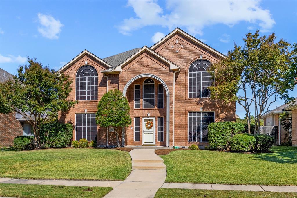 Carrollton, Texas, 75007, United States, 4 Bedrooms Bedrooms, ,3 BathroomsBathrooms,Residential,For Sale,1970362