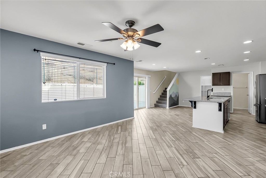 Lake Elsinore, California, 92532, United States, 4 Bedrooms Bedrooms, ,3 BathroomsBathrooms,Residential,For Sale,1955180