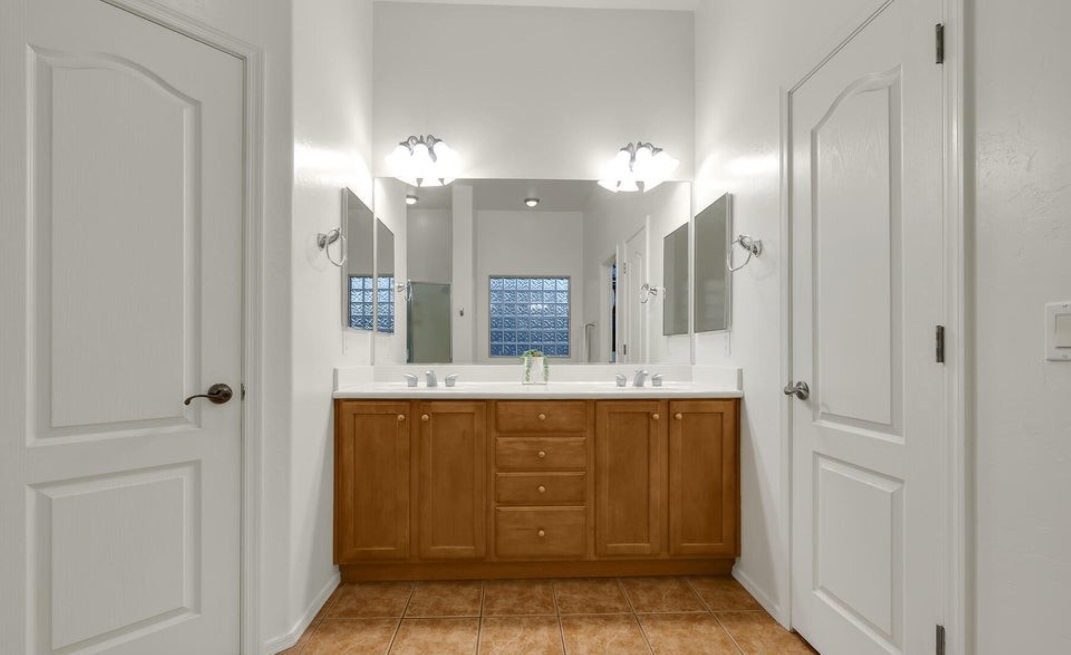  8440 N Sand Dune Place¦Tucson, AZ - 物件實景
