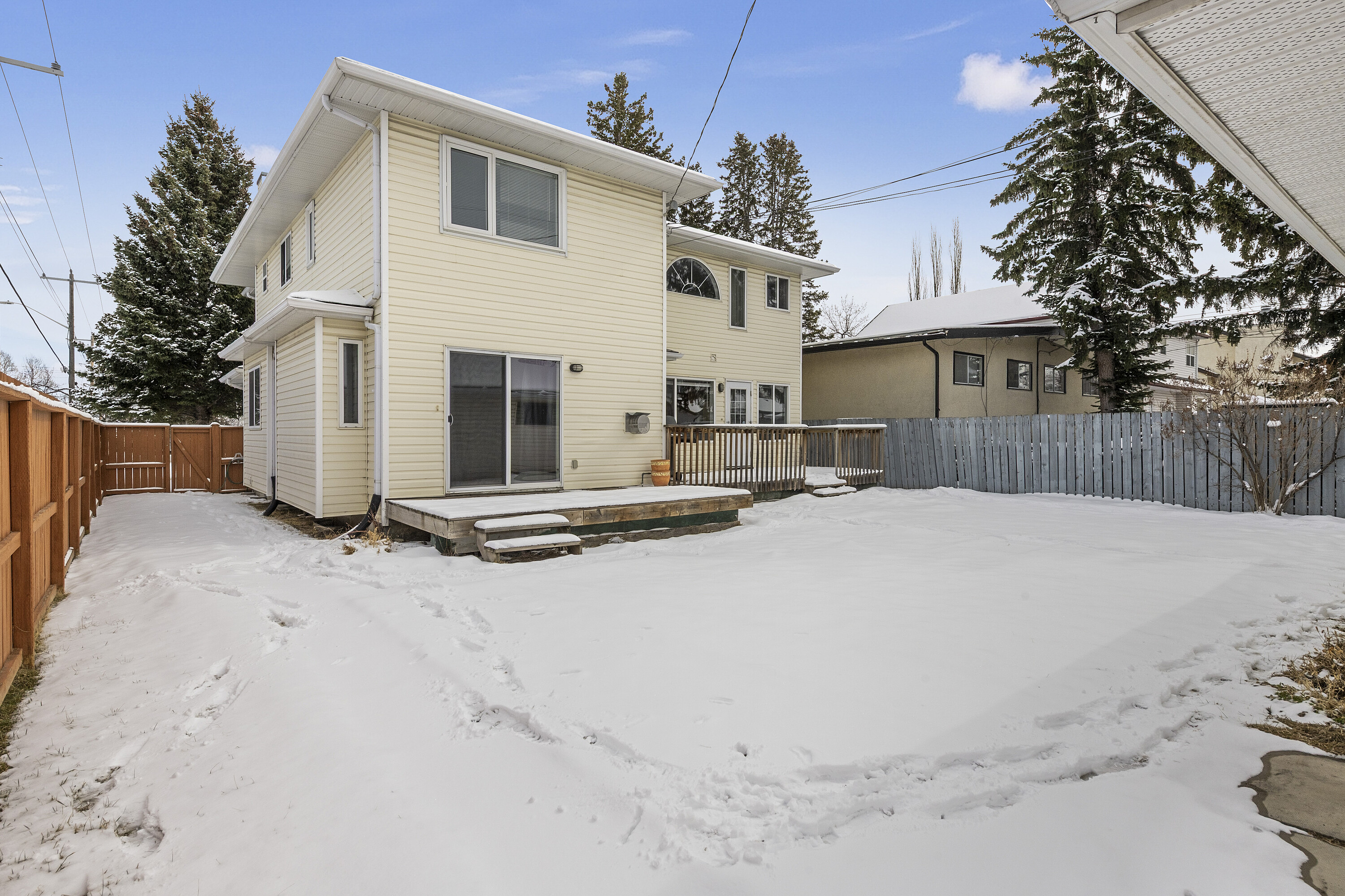  3101 39 Avenue SW, Calgary, AB - 物件實景