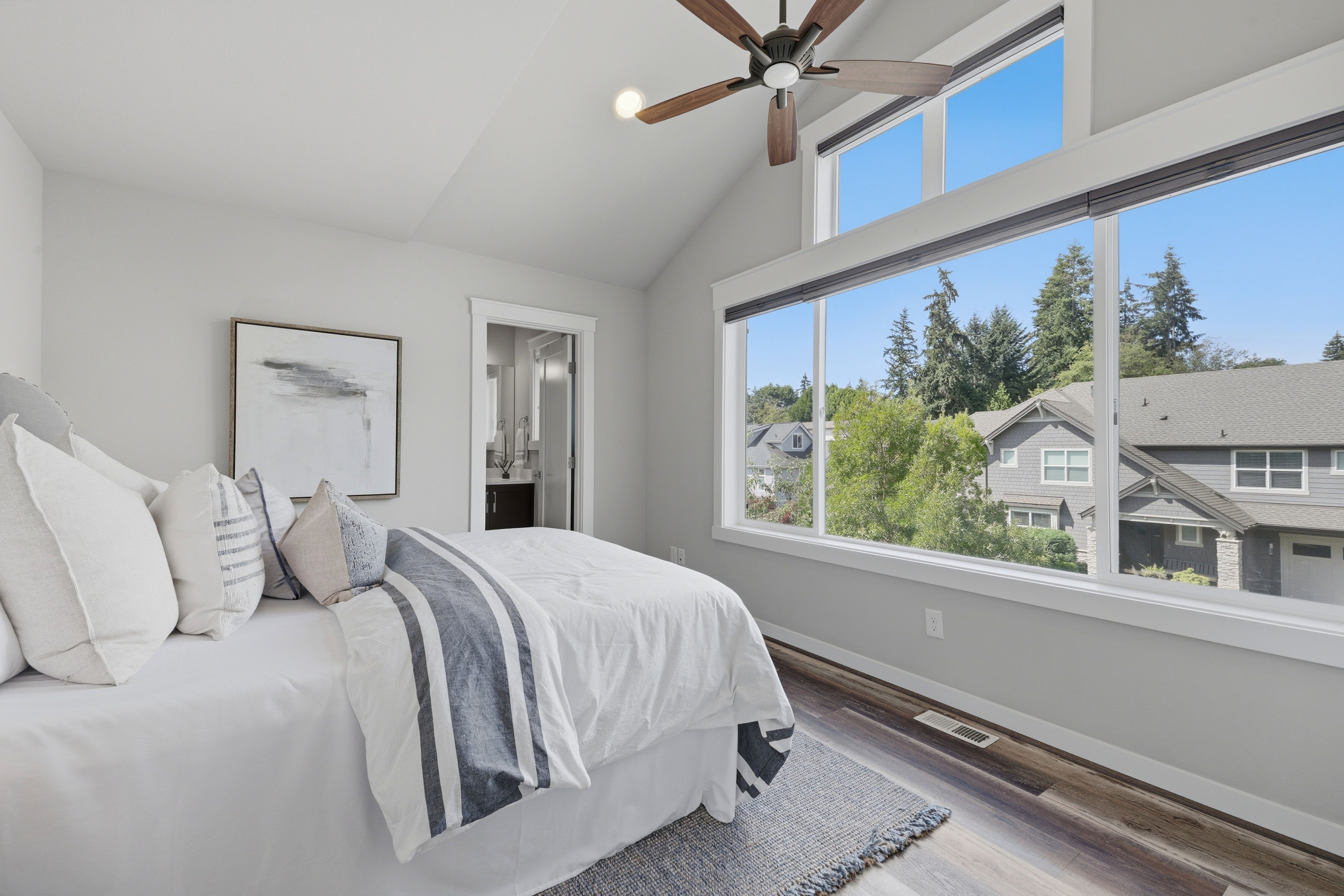  11550 174th Ave NE, Redmond, WA 98052 - 物件實景