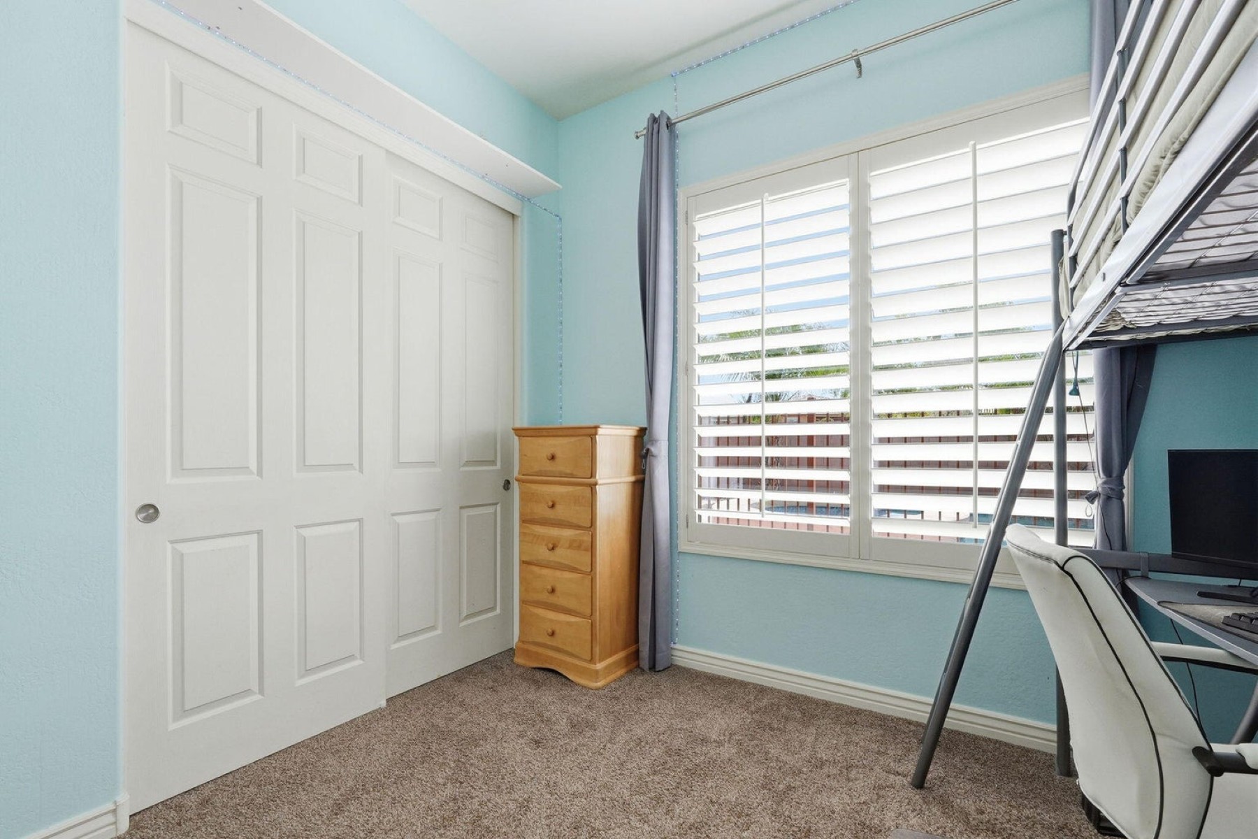  7827 S Sequoia Drive  Gilbert, AZ - 物件實景