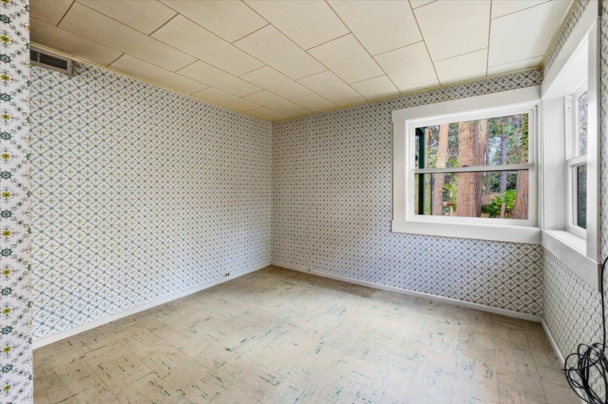 Nevada City, California, 95959, United States, 3 Bedrooms Bedrooms, ,2 BathroomsBathrooms,Residential,For Sale,2037300