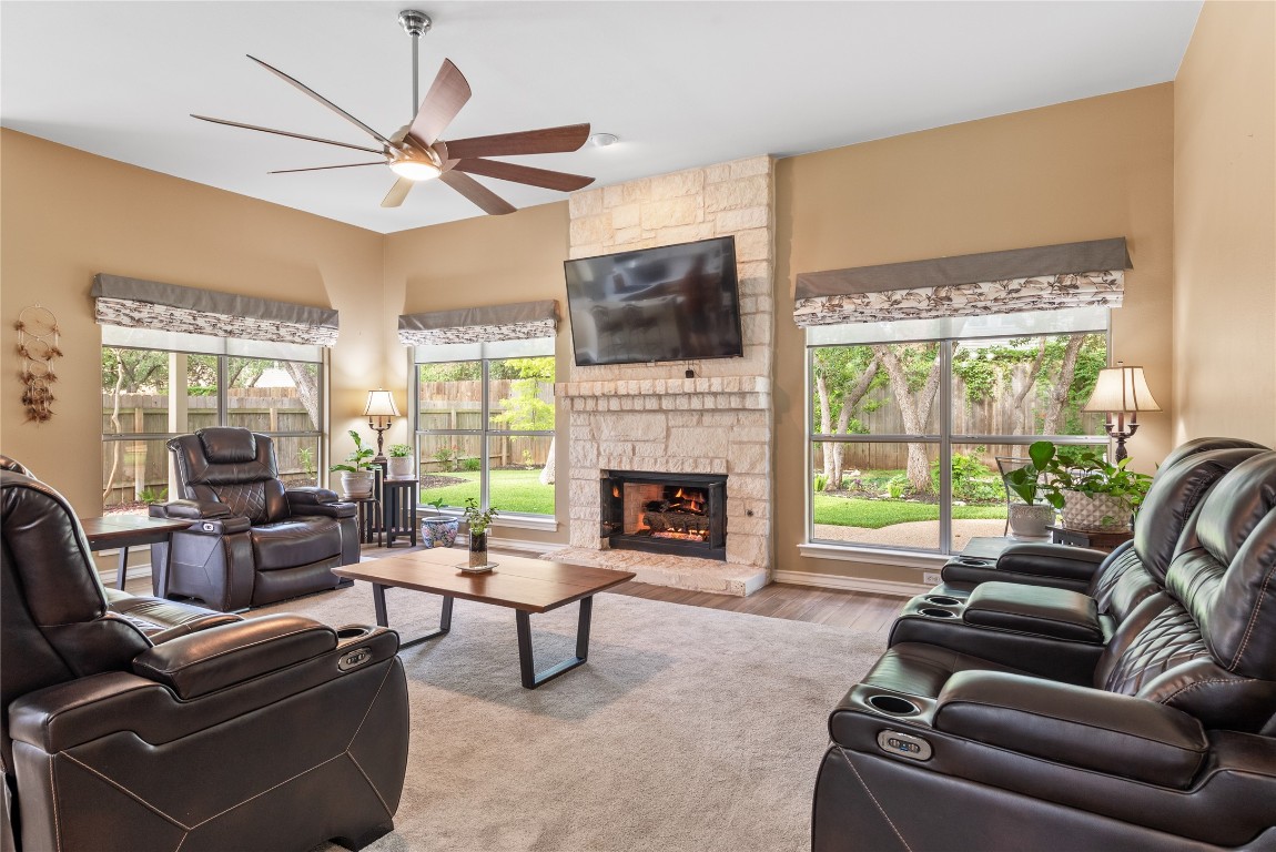 Cedar Park, Texas, 78613, United States, 3 Bedrooms Bedrooms, ,3 BathroomsBathrooms,Residential,For Sale,1911672
