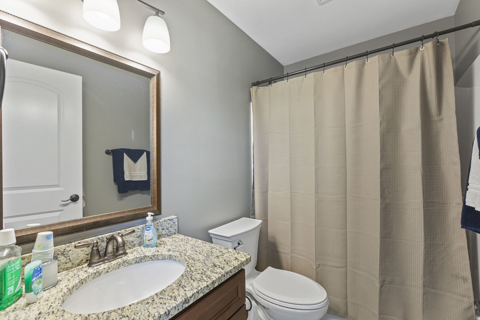 Plainfield, Illinois, 60586, United States, 4 Bedrooms Bedrooms, ,4 BathroomsBathrooms,Residential,For Sale,1989216