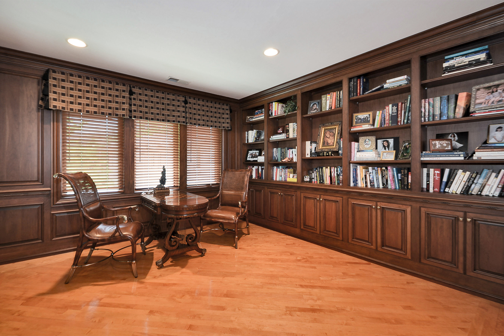 Inverness, Illinois, 60067, United States, 6 Bedrooms Bedrooms, ,10 BathroomsBathrooms,Residential,For Sale,1980609