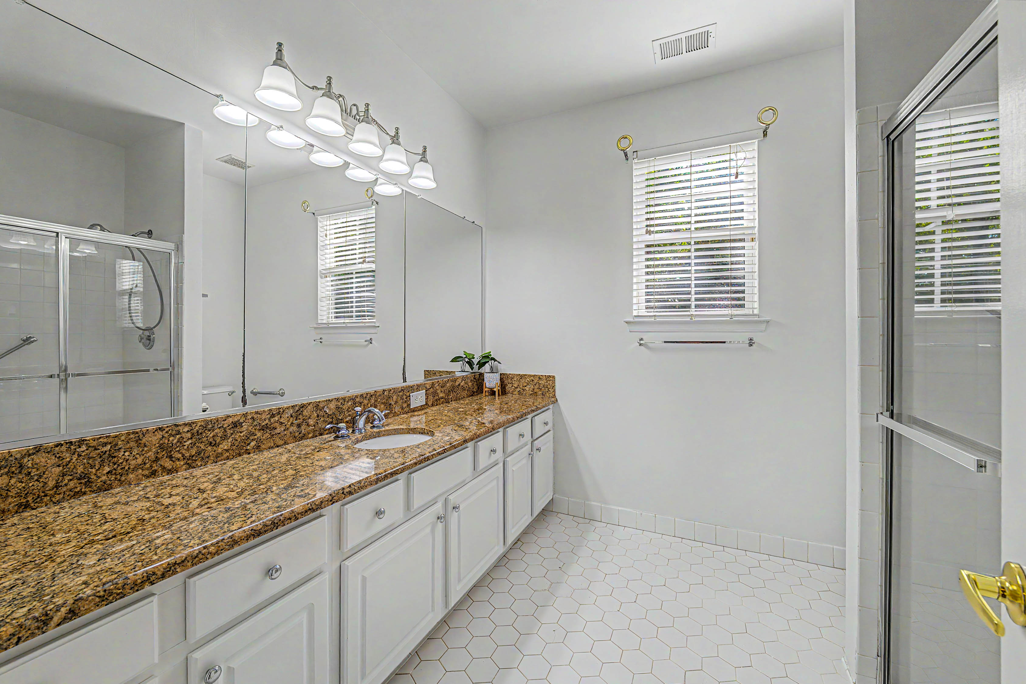  101 Newcastle, Galloway Township, NJ, 08205 - 物件實景