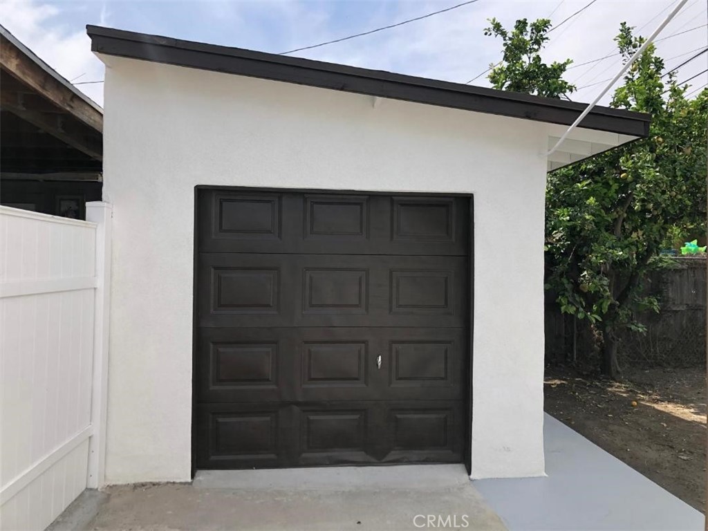 Los Angeles, California, 90044, United States, 2 Bedrooms Bedrooms, ,1 BathroomBathrooms,Residential,For Sale,2031472