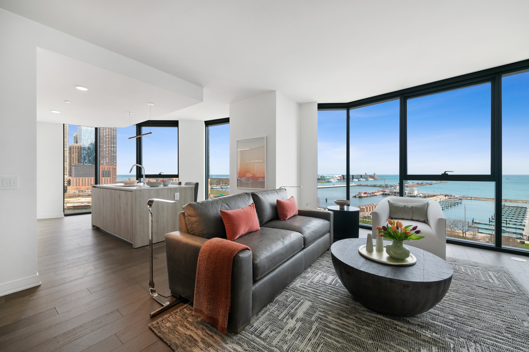  Experience Luxury Resort-Style Lakefront Living at Cirrus - 物件實景