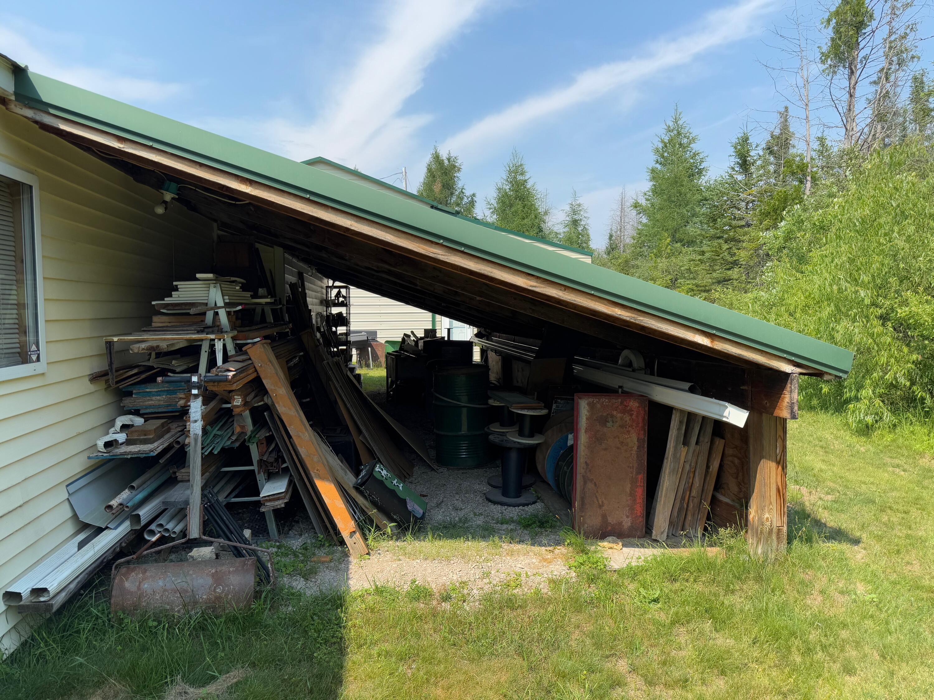 Wolverine, Michigan, 49799, United States, 2 Bedrooms Bedrooms, ,2 BathroomsBathrooms,Residential,For Sale,1885505