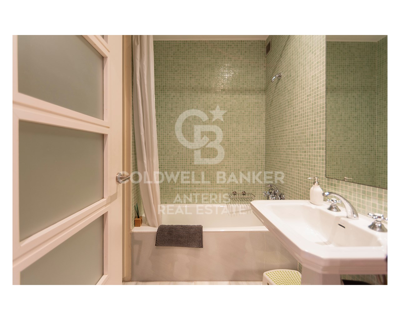 Barcelona, Barcelona, Sarri? - Sant Gervasi Barcel, Barcelona, Catalonia, ES, 3 Bedrooms Bedrooms, ,2 BathroomsBathrooms,Residential,For Sale,Barcelona, Barcelona, Sarri? - Sant Gervasi Barcel,1653032
