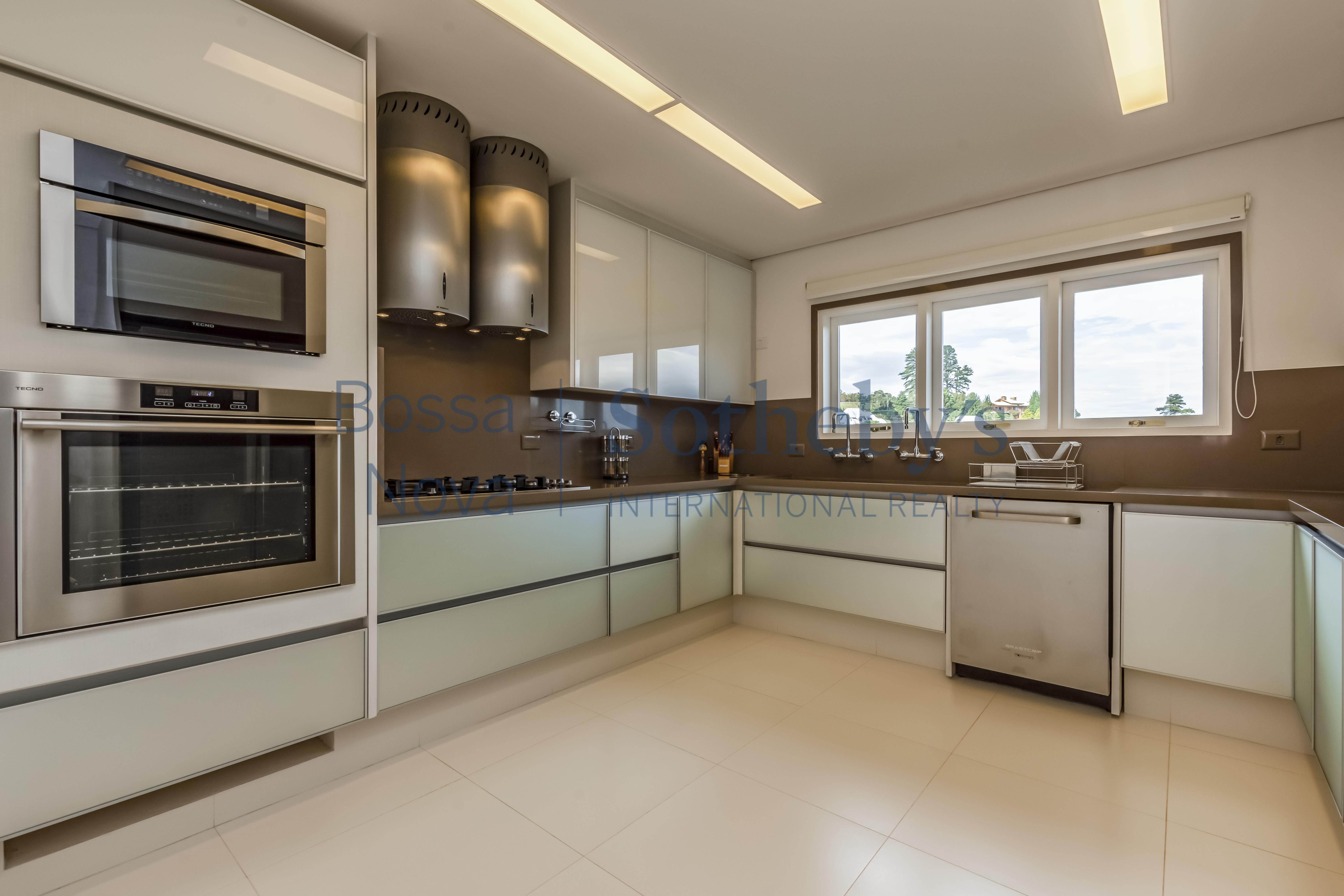  House with view and helipad - 物件實景