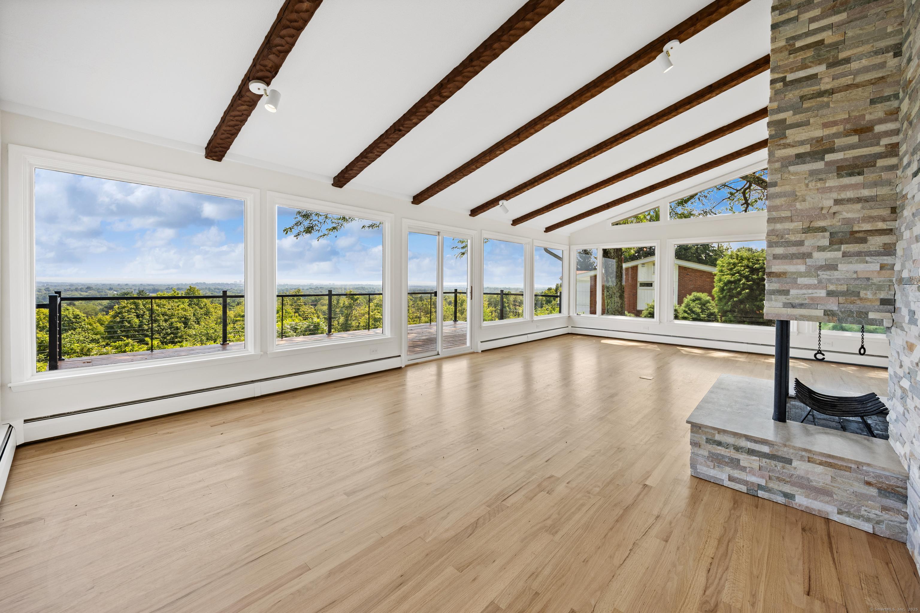 West Hartford, Connecticut, 06117, United States, 4 Bedrooms Bedrooms, ,3 BathroomsBathrooms,Residential,For Sale,1914164