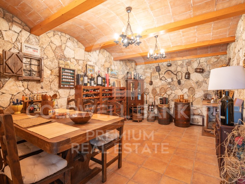 Sant Quirze del Vallès, Catalonia, ES, 5 Bedrooms Bedrooms, ,5 BathroomsBathrooms,Residential,For Sale,1526030